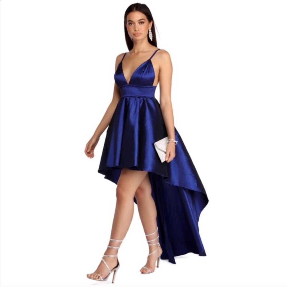 NWT XS Windsor Navy formal gown